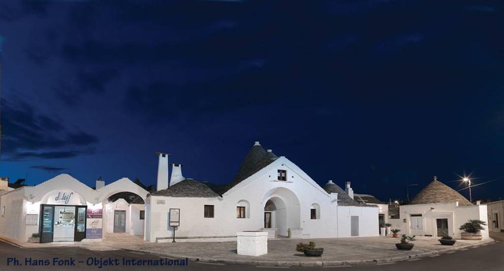 Corte Trullo Sovrano B&B Альберобелло Экстерьер фото